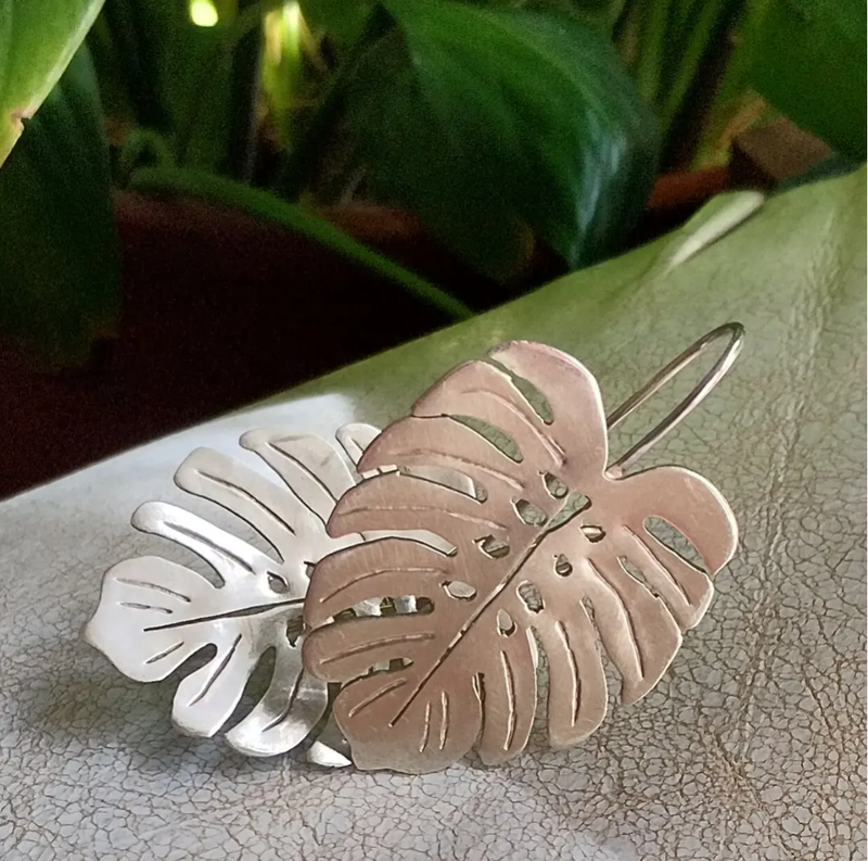 Hoja monstera